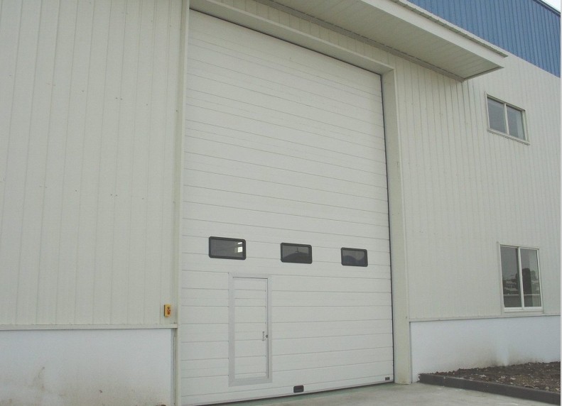 工业分节式滑升门ISD-HS450